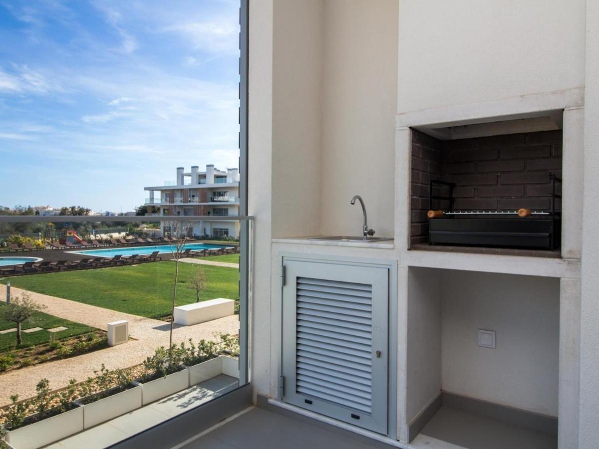 Green C Apartment - Luxurious & Playground & Garage Albufeira Exterior photo