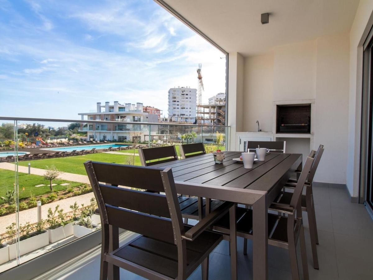 Green C Apartment - Luxurious & Playground & Garage Albufeira Exterior photo